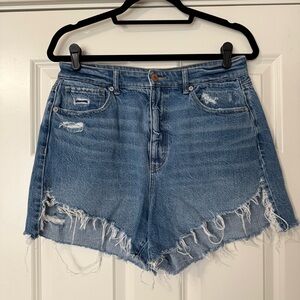 American Eagle Highest Rise Mom Short